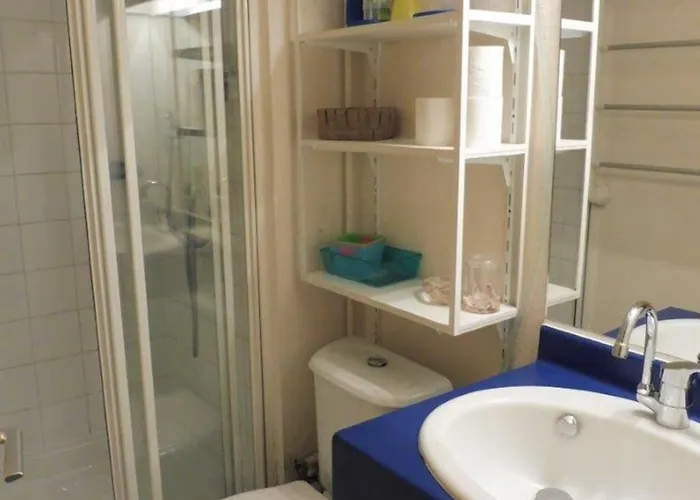 Cap Les Pins Joli T2 Piscine Tennis Mt St Martin Cap D'agde